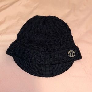Lululemon Gently used black hat
